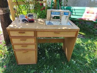 Šijací stroj veritas 8014