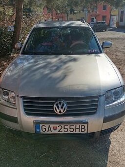 Predám ojazdené auto Volkswagen Passat Combii