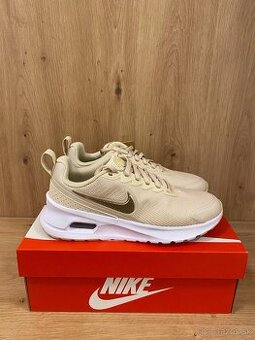 Damske tenisky Nike Air Max Nuaxis (24 cm)