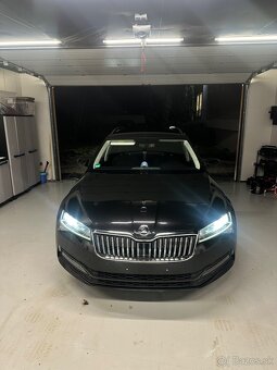 Škoda Superb 3 2022 2.0tdi 110kw Lane/Keyless/LED