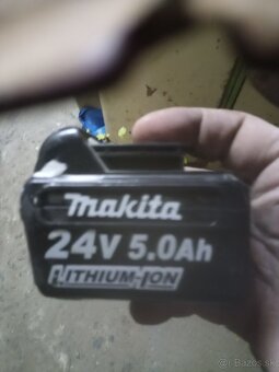 Aku baterka makyta