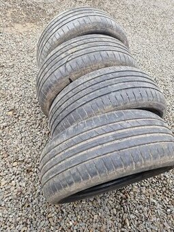 Let.pneu Goodyear 205/55r16