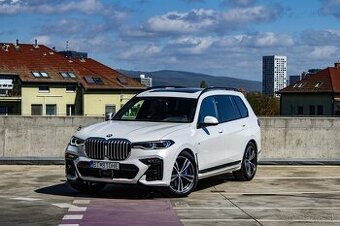 BMW X7 xDrive 40i mHEV A/T 333PS