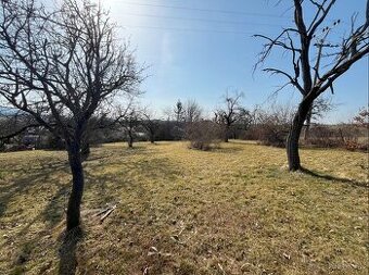 Pozemok na stavbu domu - ČARADICE