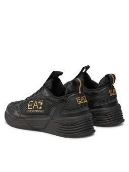 EA7 Emporio Armani