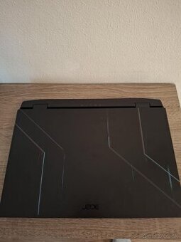 Predám herný notebook