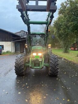 John Deere 6310