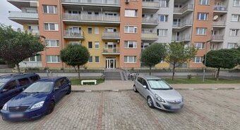 Na predaj 2 izbový byt s parkovacím státím Zemplínska ul.