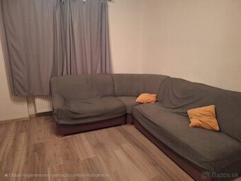 Darujeme gauč za odvoz