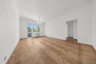 3-IZB. BYT, TICHÁ LOKALITA, BYT 65m2, LOGGIA 11m2, RUŽINOV