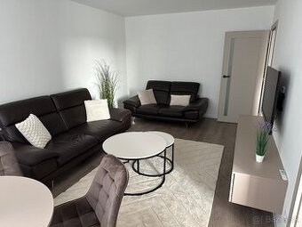 ✨ Na prenájom luxusný 2-izbový byt – Nitra, Chrenová ✨