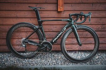 celokarbonovy bicykel