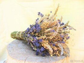 Kvetinovo-bylinná kytica "Vôňa, ktorá lieči"