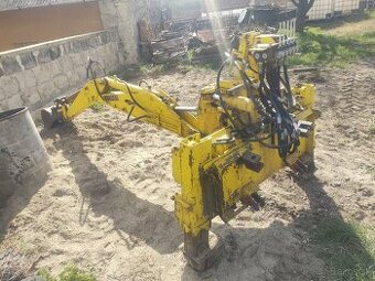 Podkop za traktor Zetor