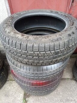 Pneu 235/60 R18 zimné