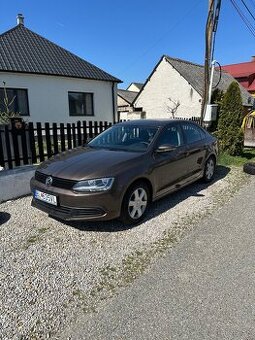 Volkswagen Jetta 1.6 TDI, Automat, 2012, 116 000 km, 1. maji