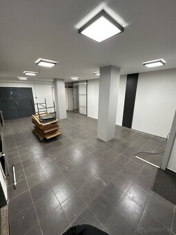 500 m2 sklad. Hala + pozemok, kancel., parking, (ZA)