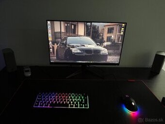 Herný PC +monitor,klávesnica,myš
