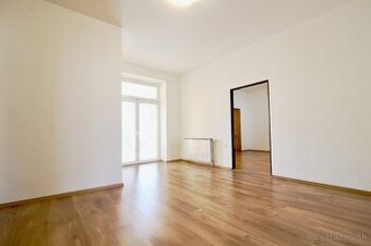 Kancelária 130m2 + terasa širšie centrum