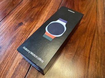 Nové Galaxy Watch Ultra, 47mm, Titanium Gray, Trail Band