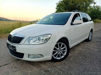 ŠKODA OCTAVIA COMBI II 2.0 TDI CR  XENON TOP 2012