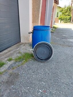 Sudy na vodu a na kvasenie ovocia