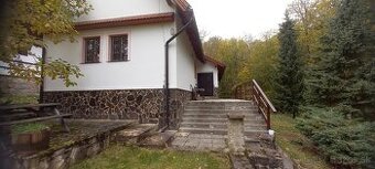 Stýlový vidiecky dom na predaj na Myj. kopaniciach, 200m2