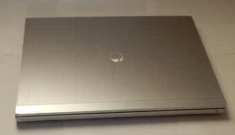 Poškodený funkčný HP ProBook 5330m na diely alebo retrogames