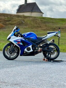 Suzuki Gsxr 1000 K8