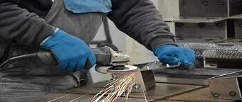 Sústružník - frézar - na ŽIVNOSŤ