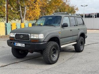 Toyota Land Cruiser HDJ80
