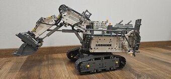 Lego Technic 42100 Liebherr R 9800