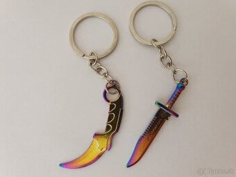 Kľúčenky v tvare nožov