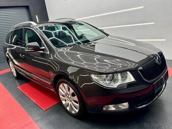 Škoda Superb COMBI 2.0TDI CR 125kw+NAVI+Xenon+Rok 2011