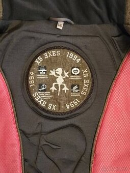 Detská lyžiarska/zimná bunda XS EXES č.140