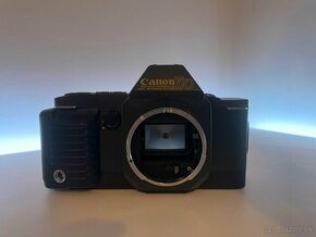 Canon t70 + objektív