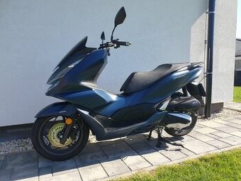 Honda PCX 125 - top stav