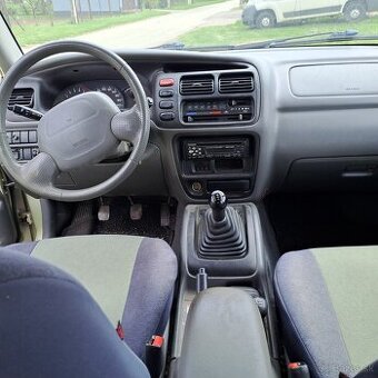Predám Suzuki Grand Vitara 2,5 V6