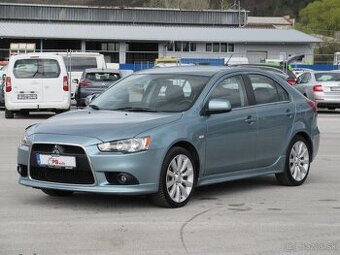 itsubishi Lancer Sportback 1.8 MIVEC