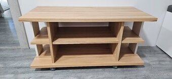 Stolik pod TV