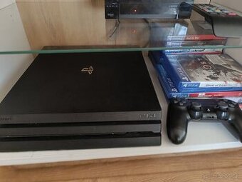 🎮 PS4 + originálny ovládač – výborný stav
