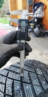 Pneumatiky zimné +hroty - GOODYEAR 225/45/R17