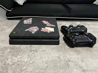 PS4 Slim