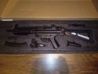 Cyma MP5 041 – airsoft (409 FPS, príslušenstvo)