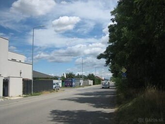 Pozemok na predaj - 1