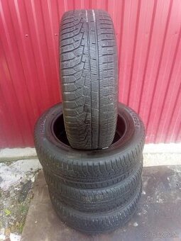 Predám 4ks zimné pneu.215/60R17 Hankook na jednu sezónu