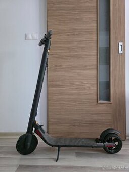 Elektricka kolobezka segway nineboot