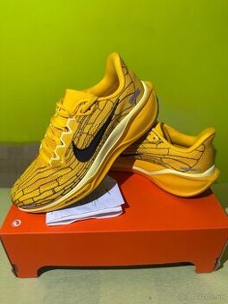 Bezecke tenisky Nike Pegasus 41 LV8