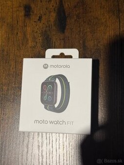 Motorola moto watch fit