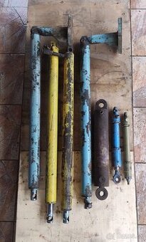 Predám mix hydraulických piestov